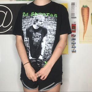 Hot Topic Ed Sheeran Band Tee